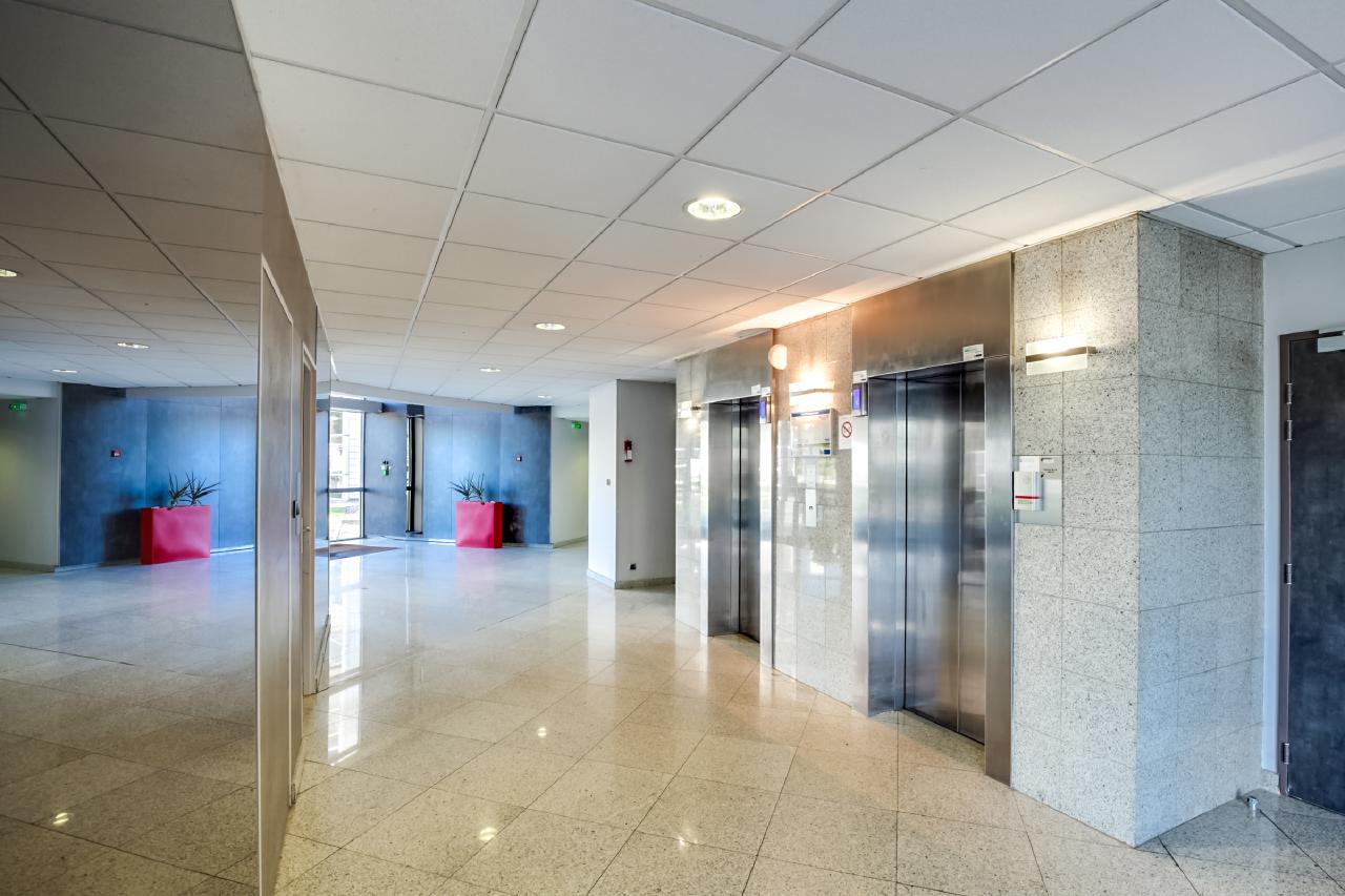 Bureau Pessac 683m² Location bureau Pessac Gironde OLBUR2001669 2